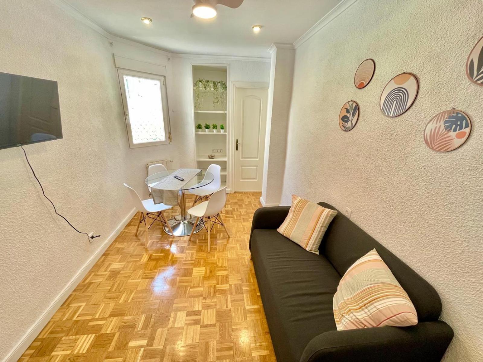 Acogedor Apartamento En Tetuan Madrid Esterno foto